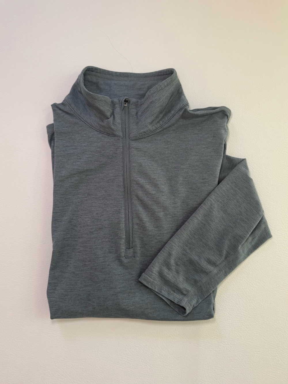 Vuori Ease Performance Half Zip 2.0 Pullover Sweater Grey Heather Men’s Medium